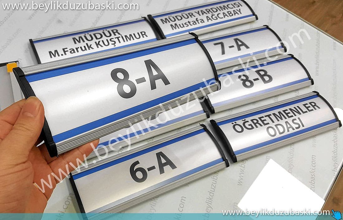 bombeli, alüminyum kapı tabelası, kapı isimliği, kaliteli kapı tabelası, yüzde yüz alüminyum malzemeden üretilmiş, kapı tabelası, aynı gün kargo, adede göre özel fiyat alınız bombeli, alüminyum kapı tabelası, kapı isimliği, kaliteli kapı tabelası, yüzde yüz alüminyum malzemeden üretilmiş, kapı tabelası, aynı gün kargo, adede göre özel fiyat alınız