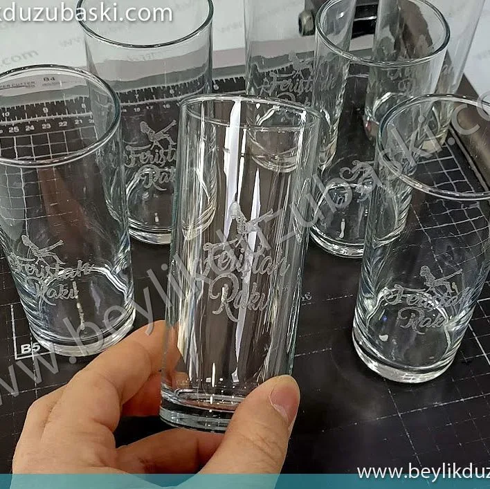 rakı bardağı baskısı, cam üzerine baskı, lazer ile cama baskı, cam baskı merkezi, cama yazı ve logo baskısı, acil baskılarınız yapılır