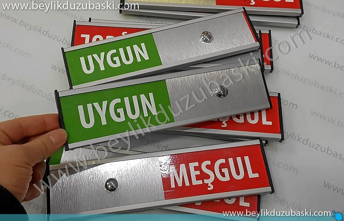 sürgülü isimlik, kapı üzerine tabela, alüminyum serbest meşgul, kapı isimliği, uyarı için kullanılan kapı tabelası, kaydırmalı kapı isimliği, kaydırma tabela imalat sürgülü isimlik, kapı üzerine tabela, alüminyum serbest meşgul, kapı isimliği, uyarı için kullanılan kapı tabelası, kaydırmalı kapı isimliği, kaydırma tabela imalat