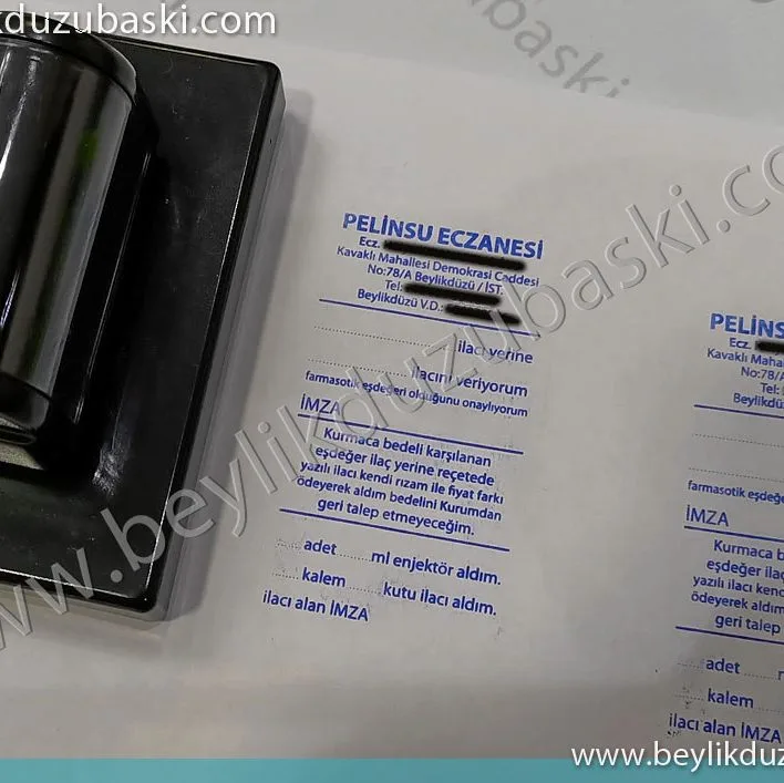 Eczacı kaşesi, büyük ebat eczane kaşe, kaliteli yazıları net, okunaklı, kaşe, ilaç reçeteleri için kaşe, eczane büyük boy kaşeler, yüksek adet baskı, net okunurluk, sürekli temiz ve kaliteli baskısı vardır