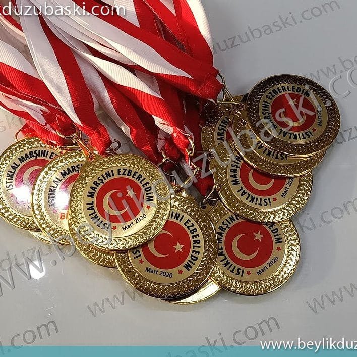 kaliteli madalya, acil adalya üretimi, beylikdüzü madalyon baskısı, beklle al, okullar için, çok acil madalya baskısı, kupa plaket ve madalya baskısı