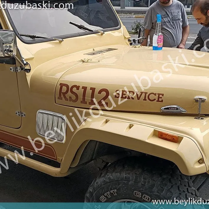Jeep RS112 Service, yazılı araç üzerine şerit ve logo, uygulaması, araç kapı ve kaputa, logo ve yazı uygulaması, şerit çekilmesi