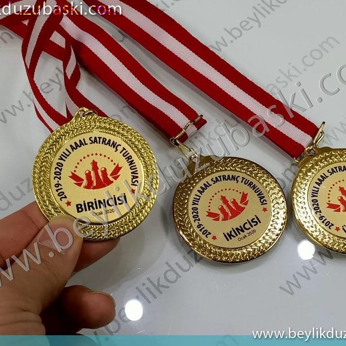 satranç turnuvası, madalya, birinci, ikinci ve üçincü için, madalya üretimi, siparişiniz 1 saatte üretilmektedir,okullar için, turnuvalar için madalya üretimi