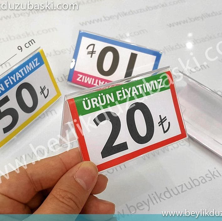 içi-değişebien-fiyat-etiketi-içleri-değişen-şeffaf-plastik-fiyat-etiketi-üçgen-şeklinde-fiyat-etiketi-masa-üzeri-üçgen-fiyat-etiketi-şeffaf-fiyat-etiketi-masa-isimlik