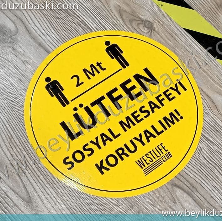 yer için yuvarlak etiket, virüs tedbirleri için, yuvarlak etiket üretimi, koruma önlemleri için yer etiketi, sarı renk dikkat çeken renklerde, uyarı etiketi