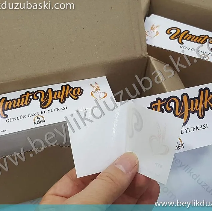 yufka etiketi, günlük taze yufka etiket baskısı, +4 derece dolap etiketi, ürün etiketi, matbaa baskısı, üzeri selefonlu arkası kesik etiket