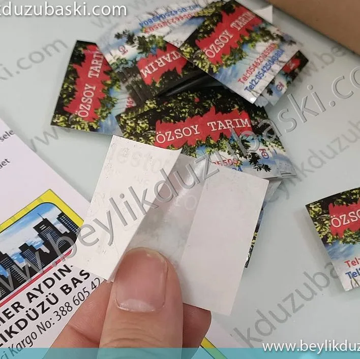 özsoy tarım için yapılan, istanbul dışı gönderim, arkası kesik üzeri selefonlu, özel ebatta üretilmiş, etiket baskıları dır, beylikdüzü matbaa baskılı etiketler