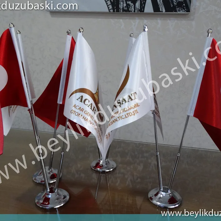 Samsun bayrak baskısı, masa bayrağı, kırlangıç şeklinde, masa bayrağı baskılı ürün, hızlı üretim, aynı gün gönderim, kaliteli baskı, T şeklinde masa bayrağı, tasarım desteği verilir, samsun reklam, acil reklam baskıları, kaliteli ürün, hızlı üretim, samsun reklam, samsun ozalit, samsun baskı merkezi