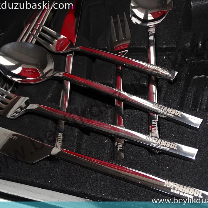 çay kaşıklarına baskı, çelik ve metal üzerine baskı, lazer ile, markalama, logo baskı, kaliteli ve çıkmaz reklam baskıları, beylikdüzü, lazer markalama merkezi