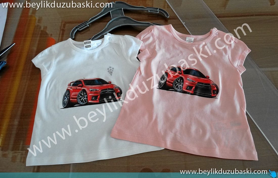 çocuk-tshirt-baskıları-acil-t-shirt-baskısı-baskıları-bekleyip-alabilirsiniz-kaliteli-ve-dayanıklı-t-shirt-baskıları-t-shirt-baskı-fiyatı.jpg white t-shirt, black t-shirt, tshirt, print, beylikdüzü, tshirt printing center, esenyurt, Karadeniz, print center