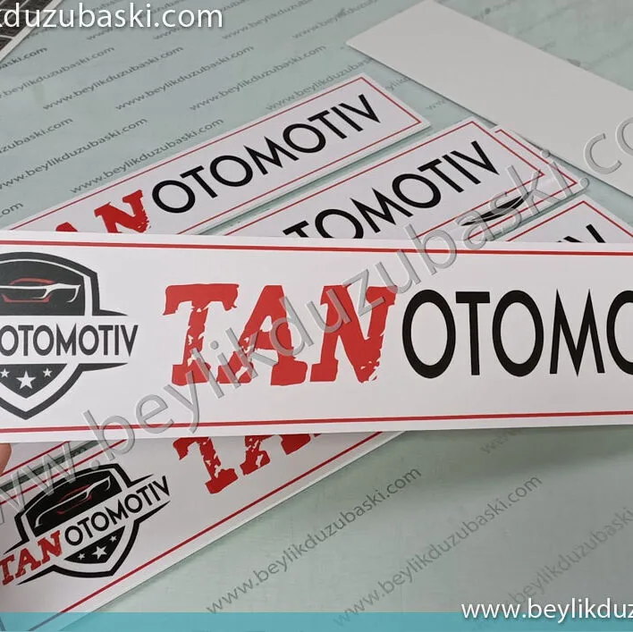 tan otomotiv, araç için plakalık, galeri için plakalık, resim çekmek için araç plaka, logo ve yazı baskısı
