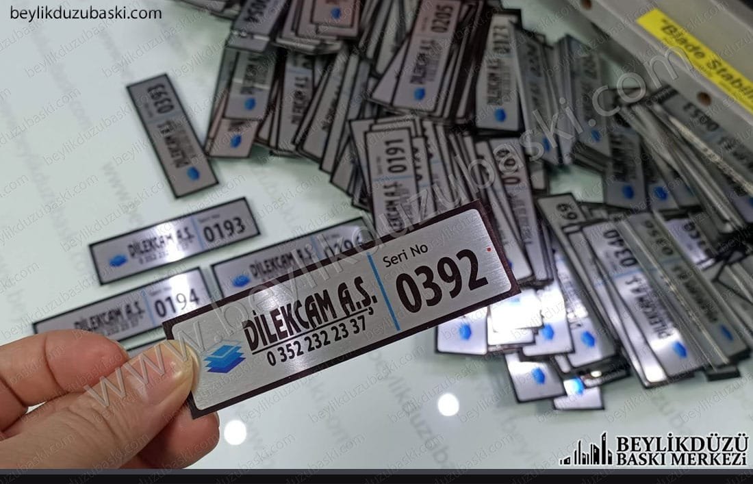adetli metal plaka baskı, alüminyum plaka baskı, numara baskılı, metal plakalar, acil üretim, tasarım desteği adetli metal plaka baskı, alüminyum plaka baskı, numara baskılı, metal plakalar, acil üretim, tasarım desteği
