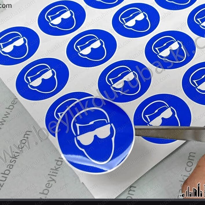 makine etiketi, dış mekan dayanıklı, solvent baskılı alman malı, etiket baskı, hızlı üretim, istenilen ebat ve adet baskı, gözlük tak etiket