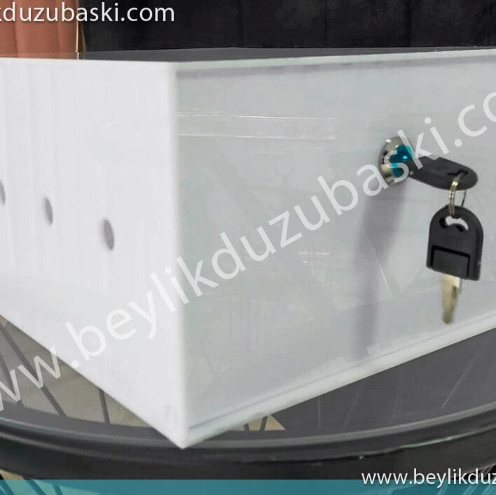 eczane kutusu, reçeteli ilaç kutusu, çekmece içine konan reçeteli ilaç kutusu, eczacılar için saklama kutusu