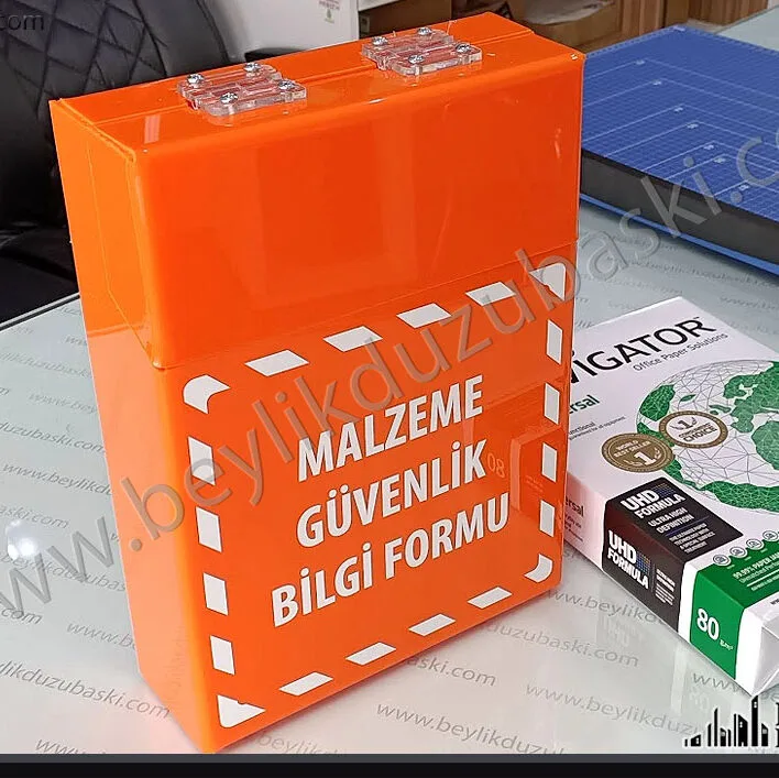 malzeme güvenlik bilgi kutusu, MSDS kutusu, makine kullanma klavuzu ve talimatlarının olduğu, güvenlik kutusu
