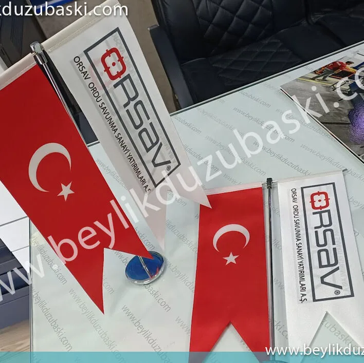 masa bayrağı, masa üzeri T bayrak, masa üzeri ikili kırlangıç bayrak, firma bayrağı ve ülke bayrağı, hızlı üretim, hızlı gönderim