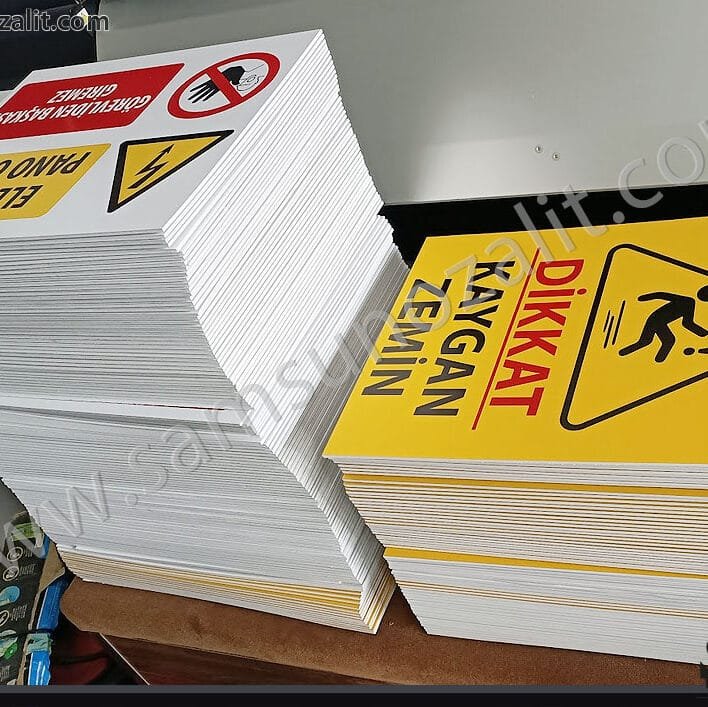 uyarı levhası imalat, samsun uyarı levhası baskısı, kaliteli dış mekan dayanıklı, uyarı levhası üretimi, adet ve ebada göre fiyat alınız, kargo ile tüm türkiye ve yurt dışı gönderimi yapılır, samsun reklam, samsun baskı merkezi, samsun ozalit, kaliteli baskı, acil üretim yapılır, aynı gün gönderilir, samsun baskı merkezi