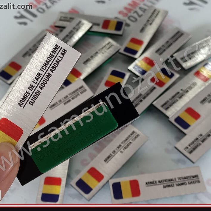 yaka isimliği, mıknatıslı yaka isimliği, personel yaka isimliği, özel ebat isimlik, mıknatıslı isimlik, kaliteli ürün, üzeri metal arkası Pleksi malzeme, samsun yaka kartı, yaka isimliği, üretim, imalat, samsun baskı merkezi, samsun ozalit, samsun fotokopi baskı, acil üretim